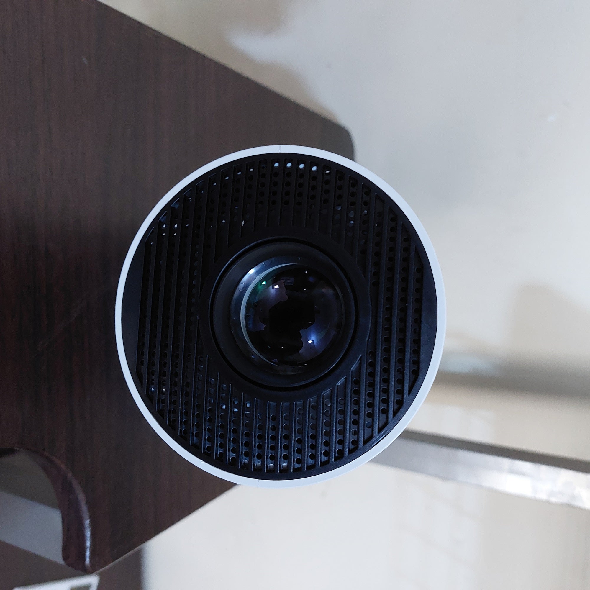 Proyector HY 300